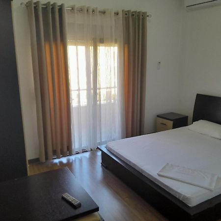 Hotel Yjet Pogradec Exterior photo